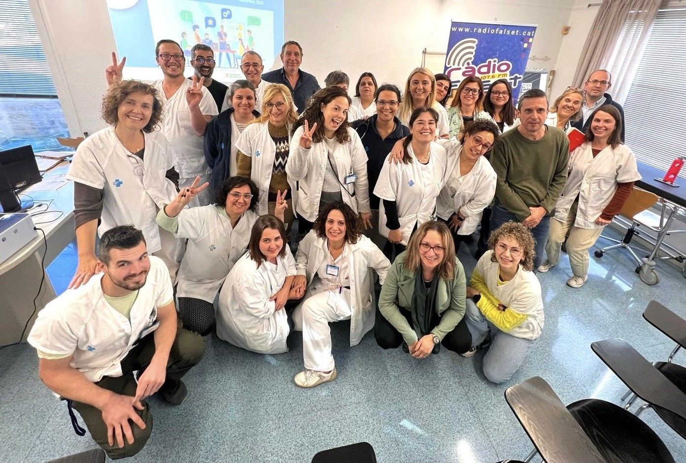 Fem salut 24 25