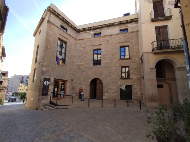 El Consell Comarcal del Priorat obre el període per sol·licitar els ajuts educatius i el transport escolar per al curs 2026-2027